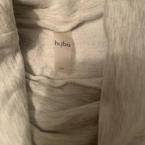 HYBA turtle neck sweater - Picture 2 of 3